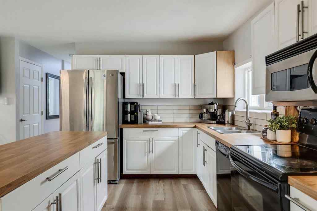 MLS® A2254177 - 3456 31A Avenue SE in Dover Calgary, Residential
