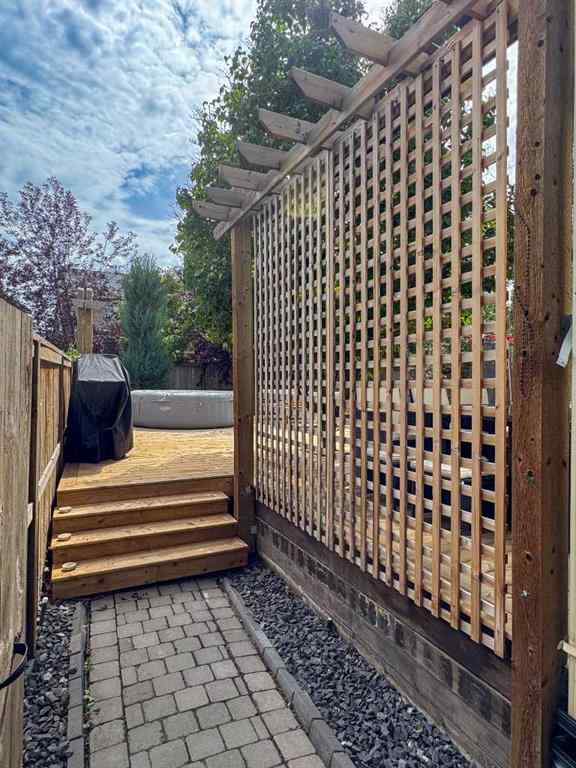 MLS® A2254179 - 428 Mahogany Boulevard SE in Mahogany Calgary, Residential