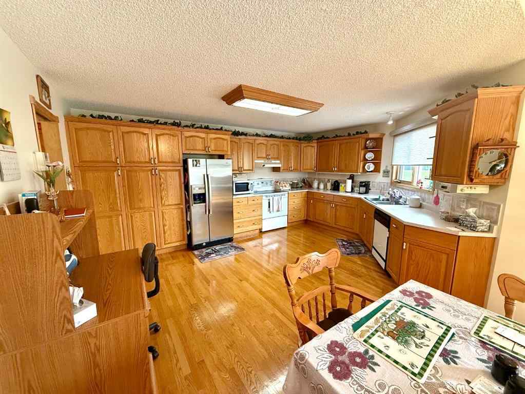 MLS® A2254180 - 405 Slade Place  in NONE Nanton, Residential