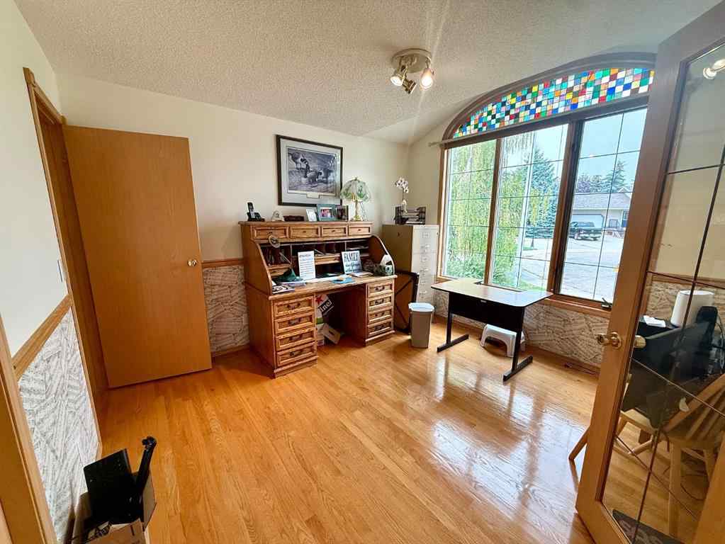 MLS® A2254180 - 405 Slade Place  in NONE Nanton, Residential