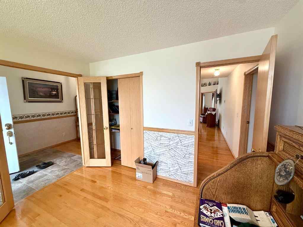 MLS® A2254180 - 405 Slade Place  in NONE Nanton, Residential