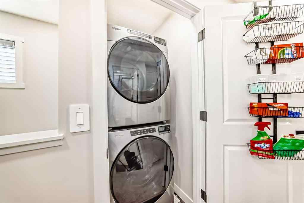 MLS® A2254182 - 95 Heirloom Boulevard SE in Rangeview Calgary, Residential