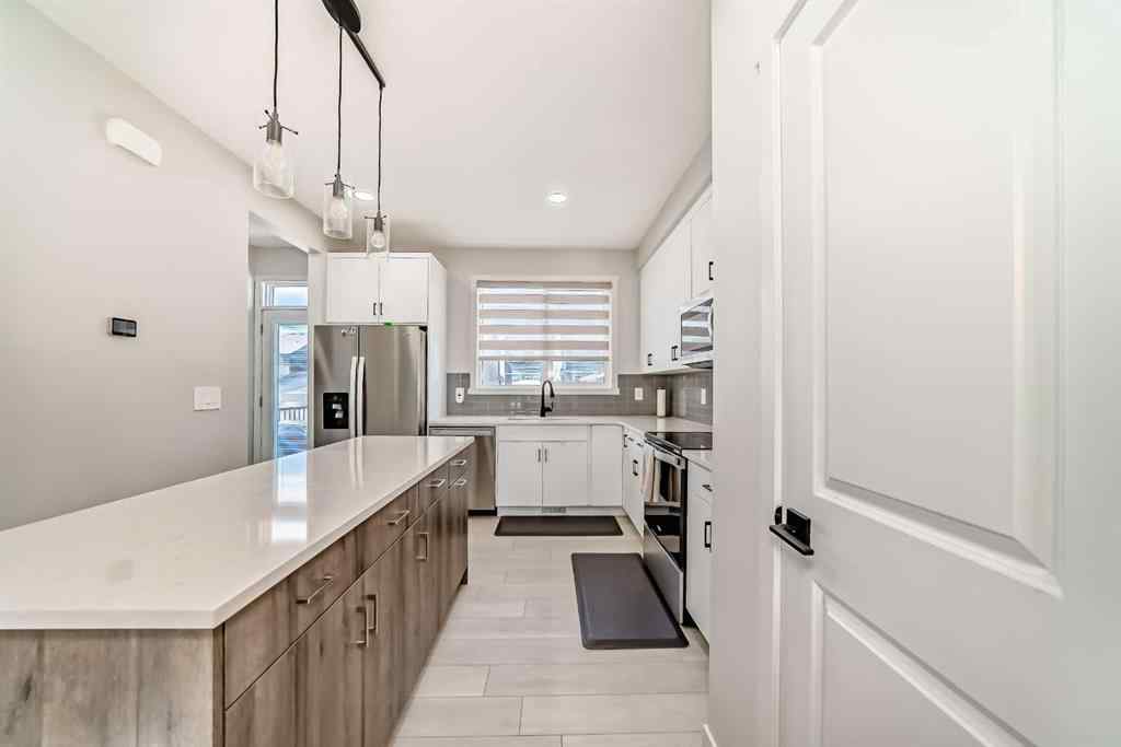 MLS® A2254182 - 95 Heirloom Boulevard SE in Rangeview Calgary, Residential