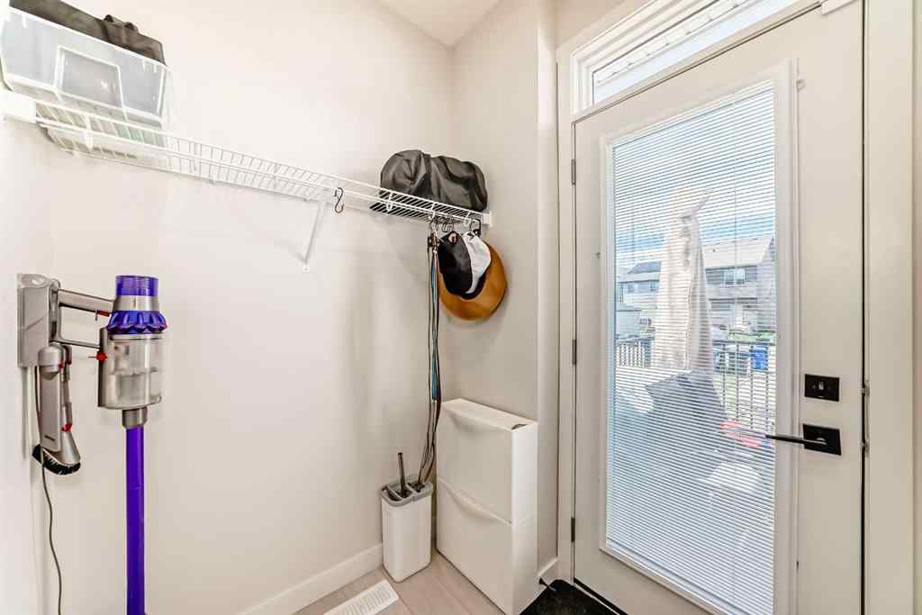 MLS® A2254182 - 95 Heirloom Boulevard SE in Rangeview Calgary, Residential
