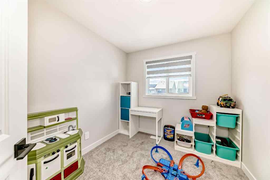 MLS® A2254182 - 95 Heirloom Boulevard SE in Rangeview Calgary, Residential