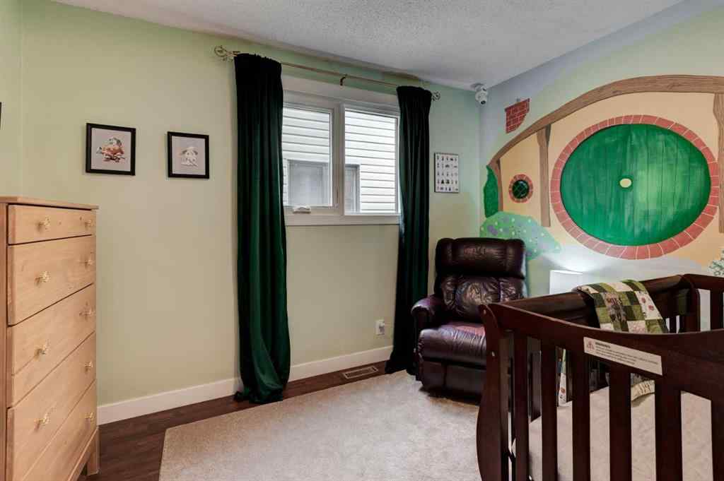 MLS® A2254184 - 3115 43 Street SW in Glenbrook Calgary, Residential