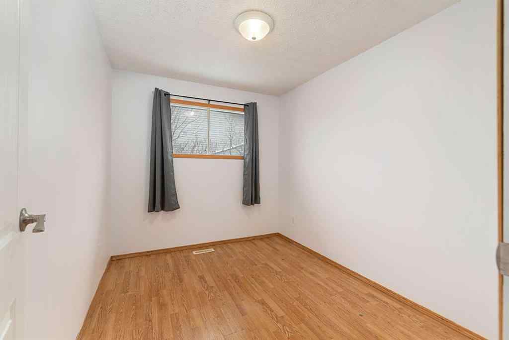 MLS® A2254186 - 4905 53 Avenue  in NONE Kitscoty, Residential