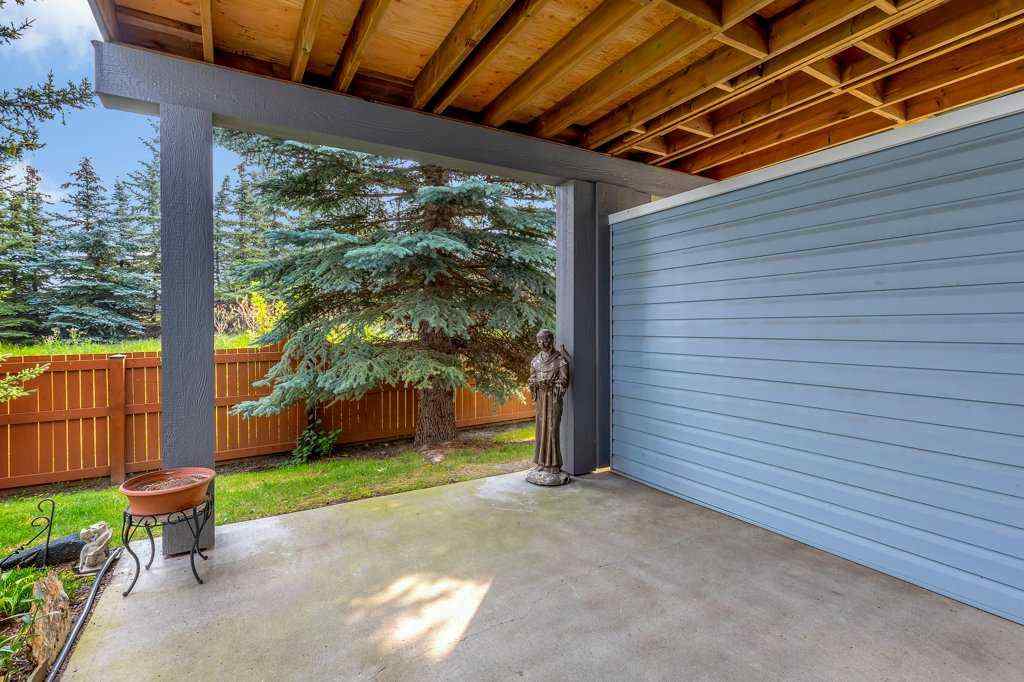 MLS® A2254188 - 180 Valley Ridge Heights NW in Valley Ridge Calgary, Residential