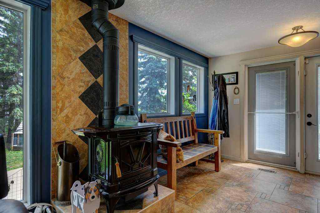 MLS® A2254190 - 2193 434 Avenue E in NONE Rural Foothills County, Residential