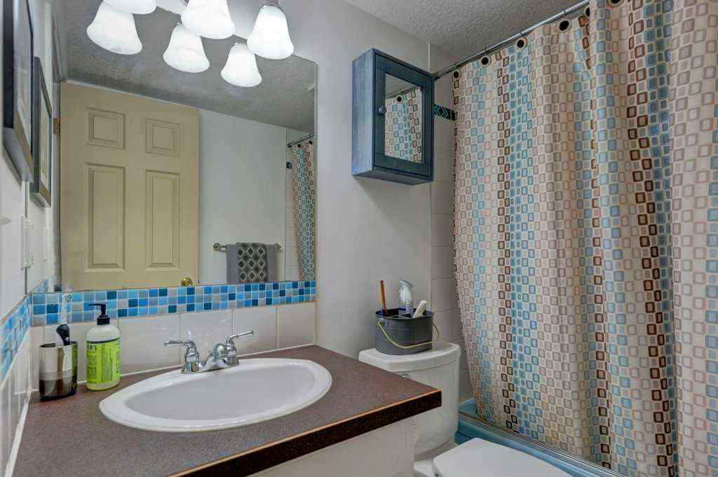MLS® A2254190 - 2193 434 Avenue E in NONE Rural Foothills County, Residential
