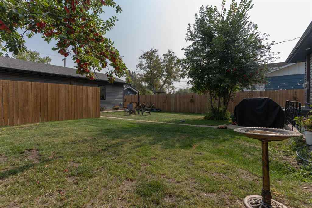 MLS® A2254197 - 4715 47 Street  in Augustana Camrose, Residential