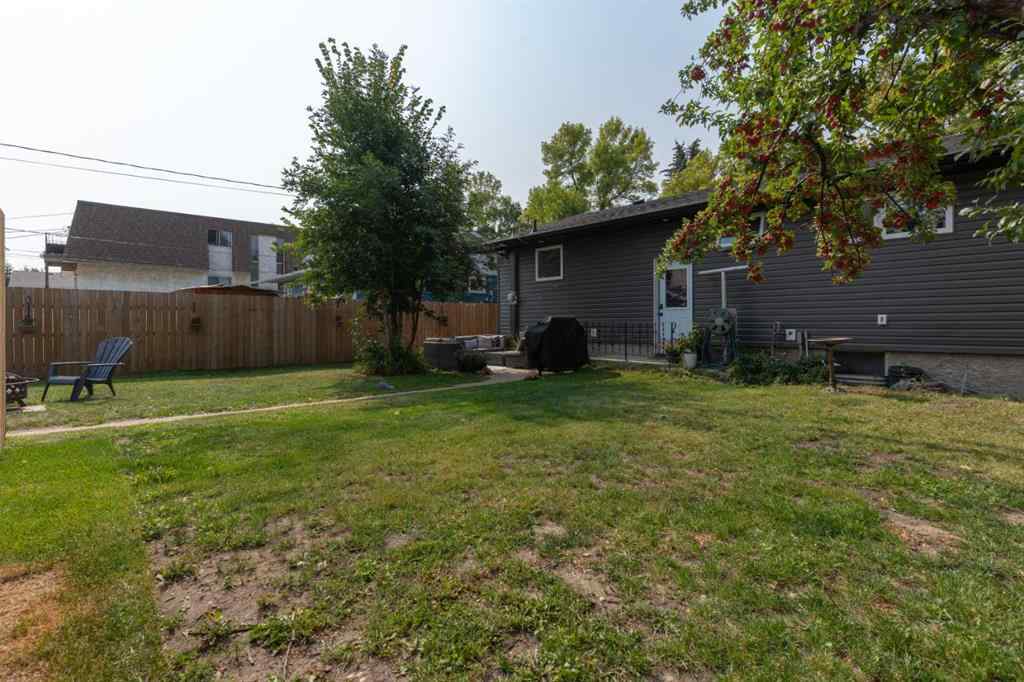 MLS® A2254197 - 4715 47 Street  in Augustana Camrose, Residential