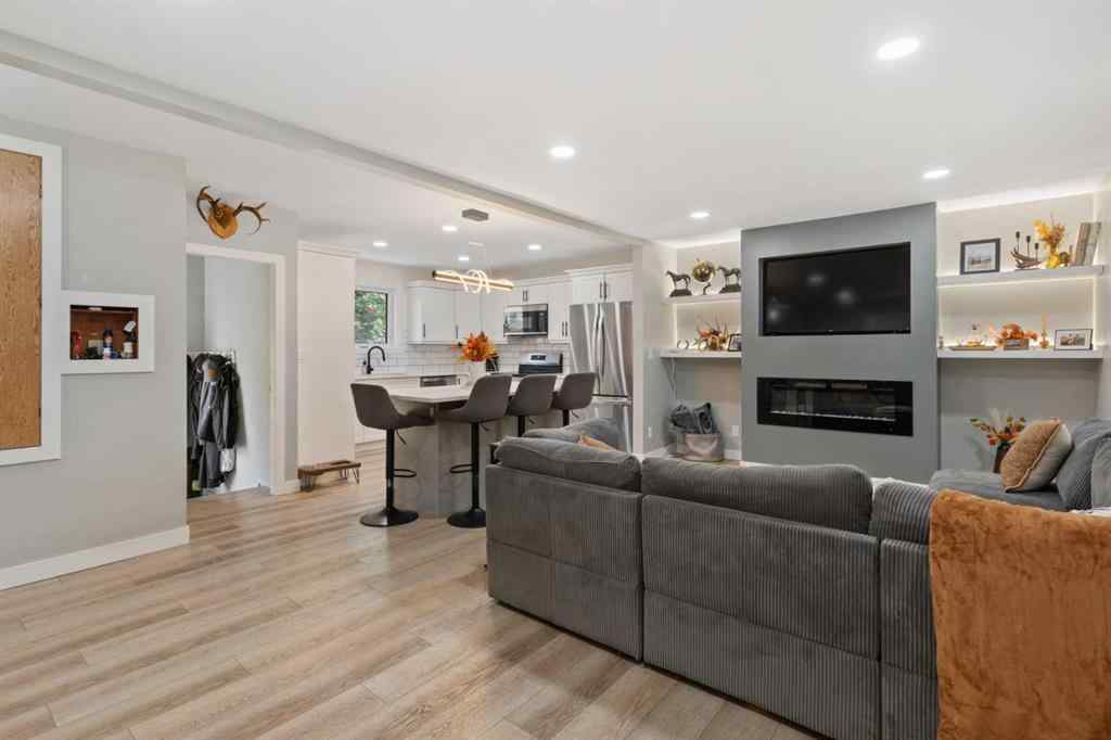 MLS® A2254197 - 4715 47 Street  in Augustana Camrose, Residential