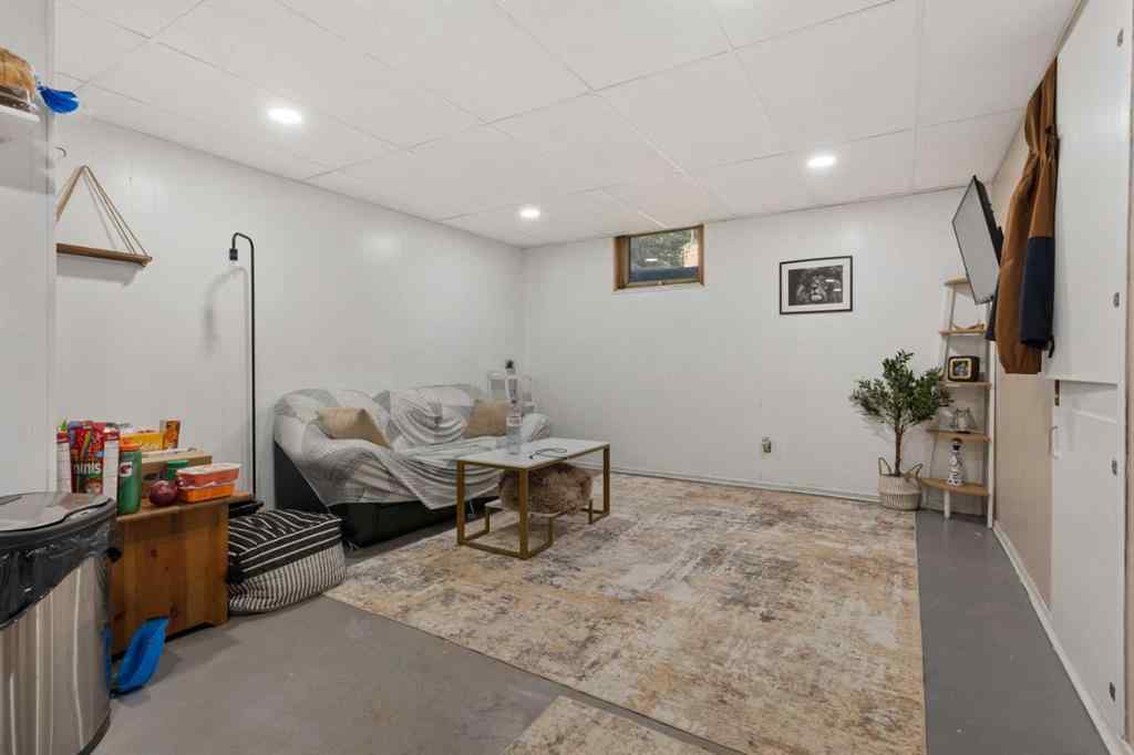 MLS® A2254197 - 4715 47 Street  in Augustana Camrose, Residential