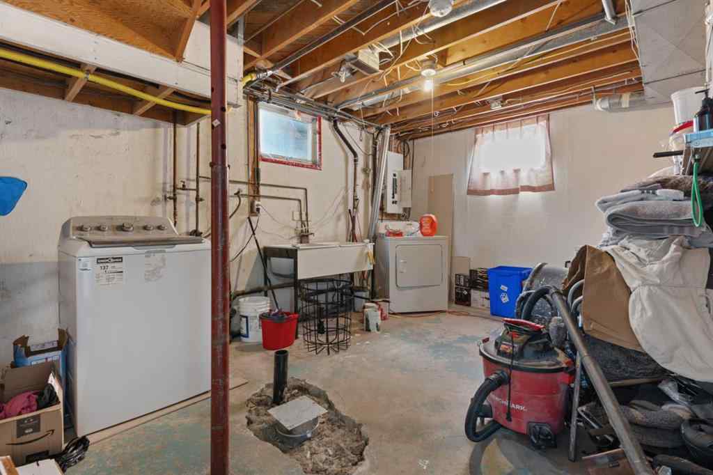 MLS® A2254197 - 4715 47 Street  in Augustana Camrose, Residential