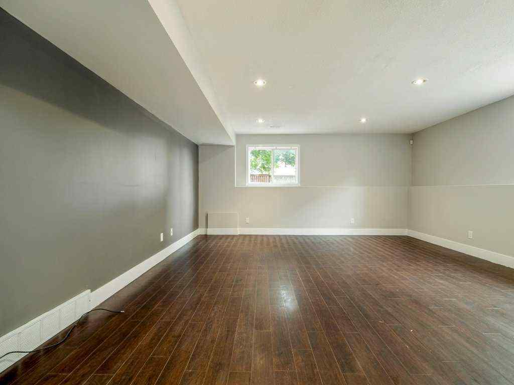 MLS® A2254200 - 11 Rivercrest Court W in Riverstone Lethbridge, Residential