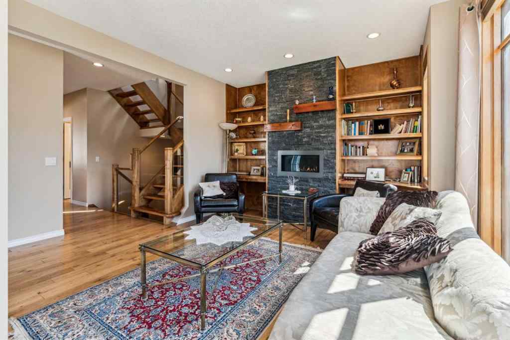 MLS® A2254212 - 4538 Montgomery Avenue NW in Montgomery Calgary, Residential