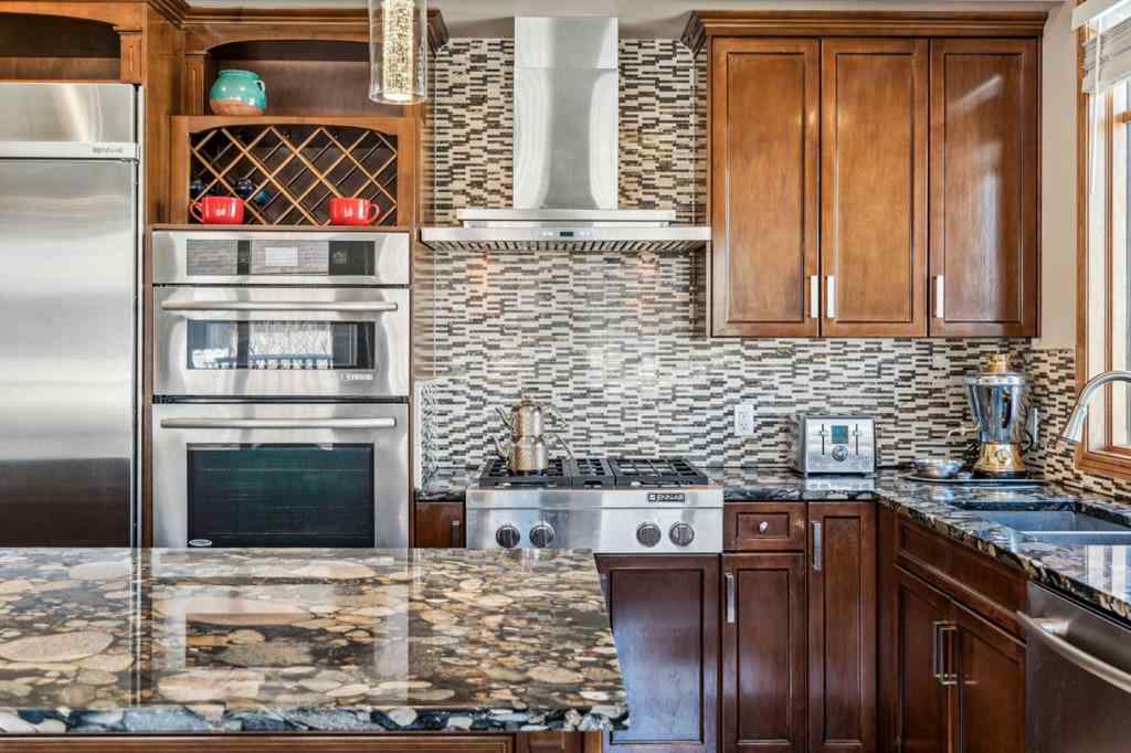 MLS® A2254212 - 4538 Montgomery Avenue NW in Montgomery Calgary, Residential