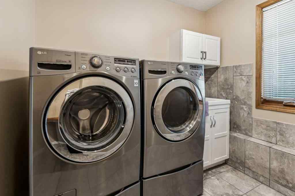 MLS® A2254212 - 4538 Montgomery Avenue NW in Montgomery Calgary, Residential