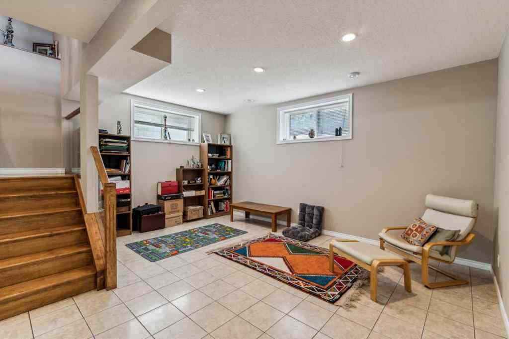 MLS® A2254212 - 4538 Montgomery Avenue NW in Montgomery Calgary, Residential
