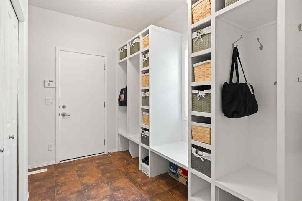 MLS® A2254213 - 82 Auburn Sound Landing SE in Auburn Bay Calgary, Residential