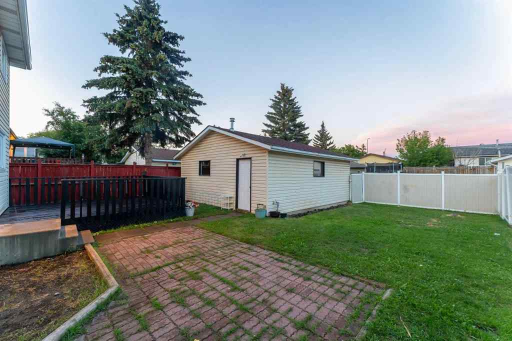 MLS® A2254215 - 251 Rundlecairn Road NE in Rundle Calgary, Residential