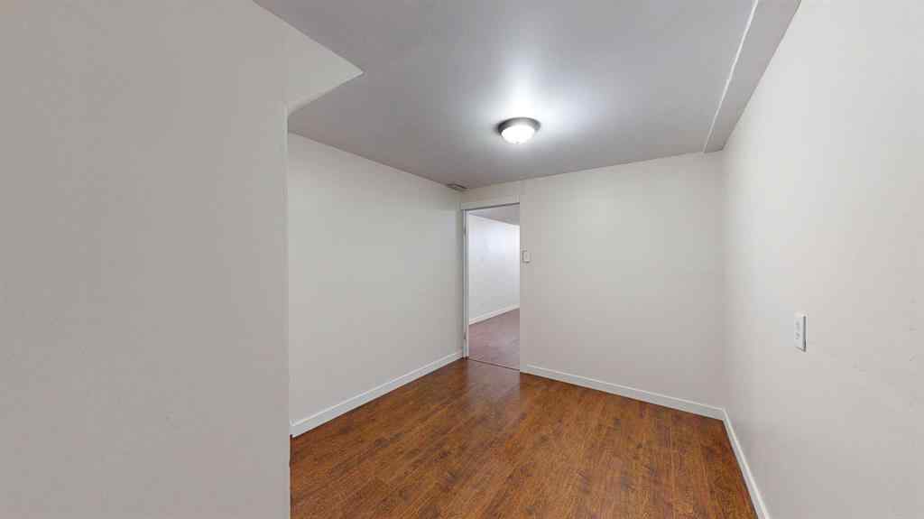 MLS® A2254217 - 35 Ewart Crescent SE in Ross Glen Medicine Hat, Residential