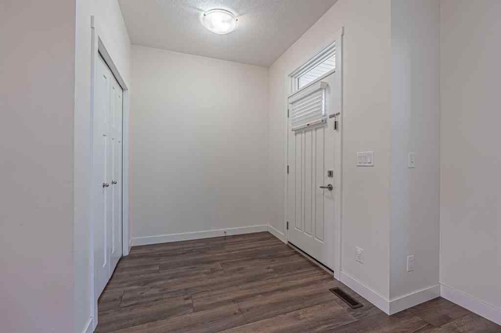MLS® A2254221 - 329 south point Green SW in South Point Airdrie, Residential