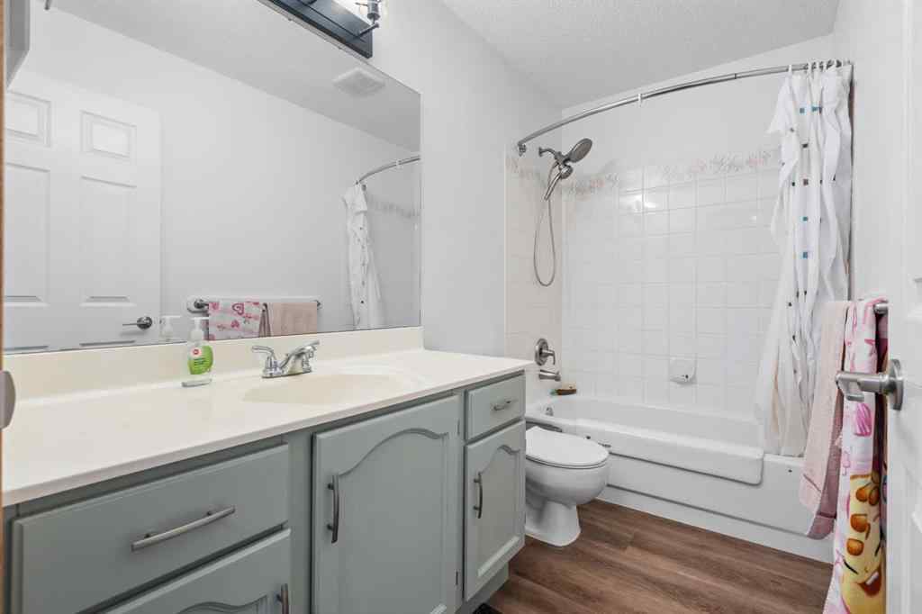 MLS® A2254223 - 39 Arbour Wood Close NW in Arbour Lake Calgary, Residential