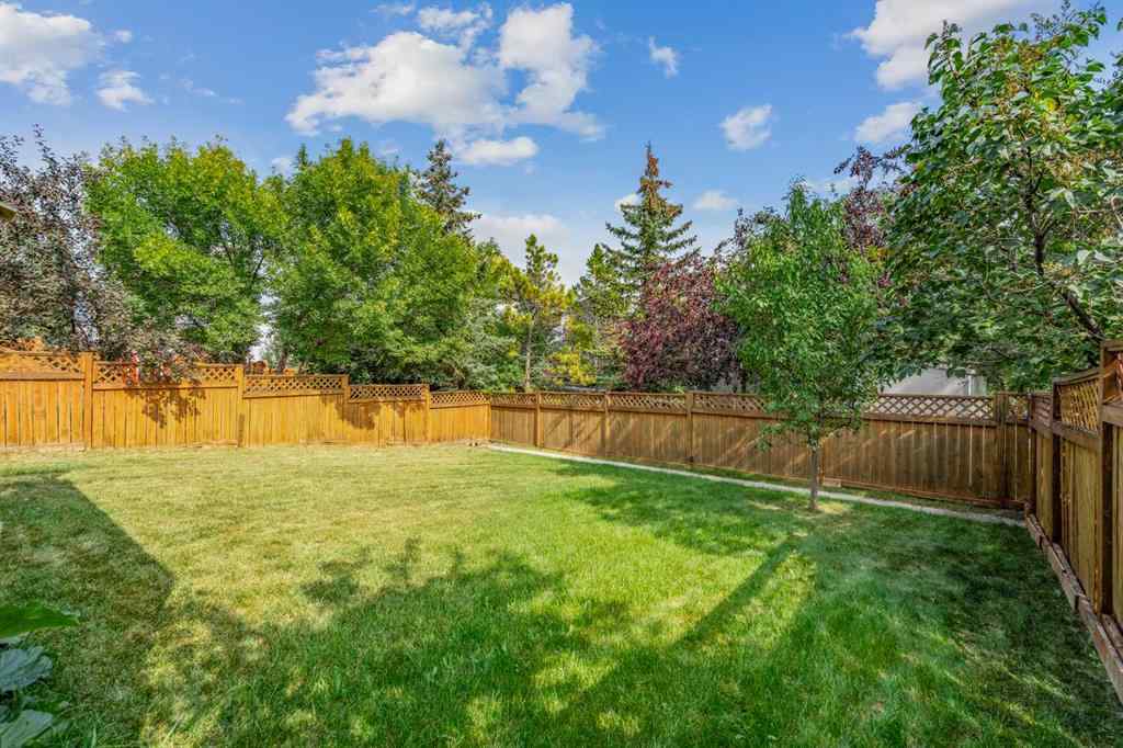 MLS® A2254223 - 39 Arbour Wood Close NW in Arbour Lake Calgary, Residential
