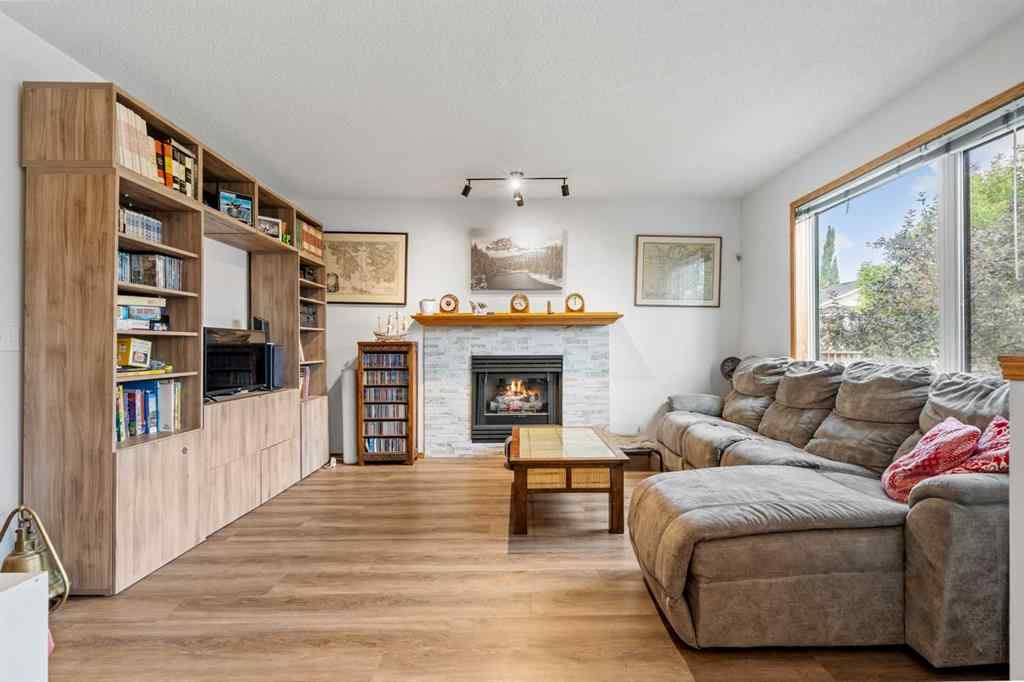MLS® A2254223 - 39 Arbour Wood Close NW in Arbour Lake Calgary, Residential