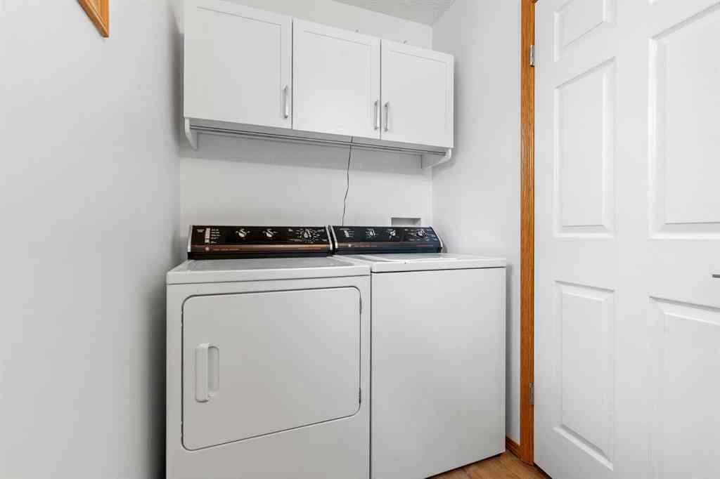 MLS® A2254223 - 39 Arbour Wood Close NW in Arbour Lake Calgary, Residential