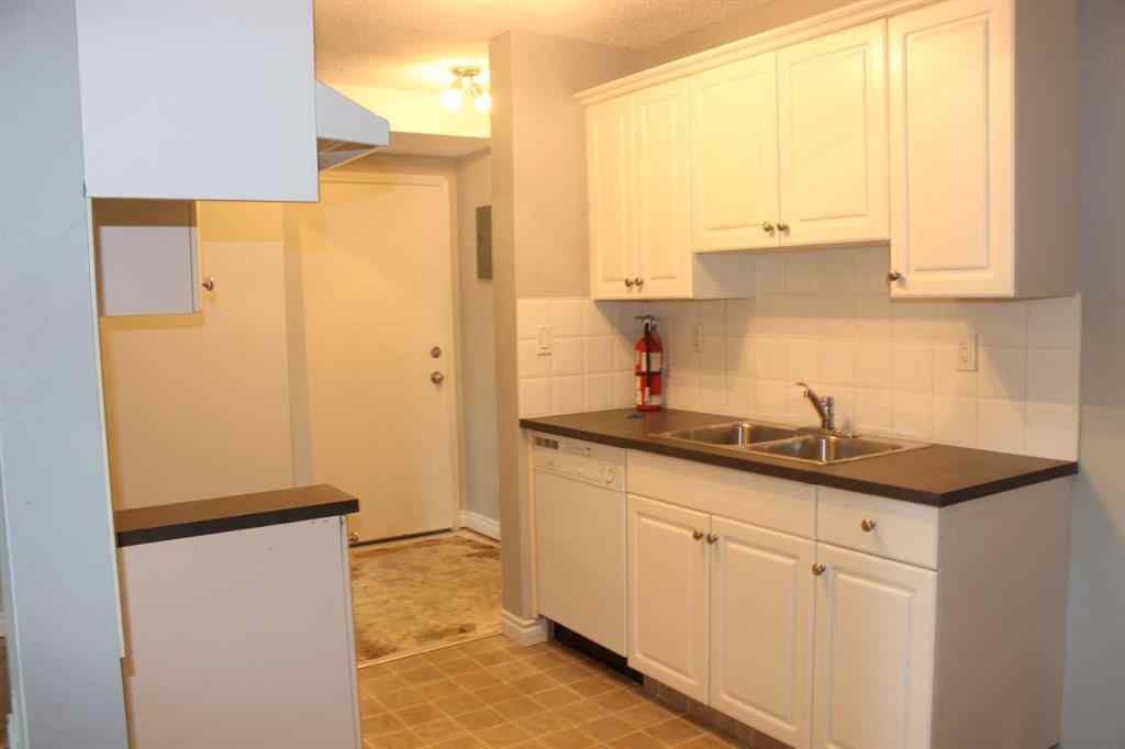 MLS® A2254225 - Unit #101 607 7 Avenue NE in Renfrew Calgary, Residential