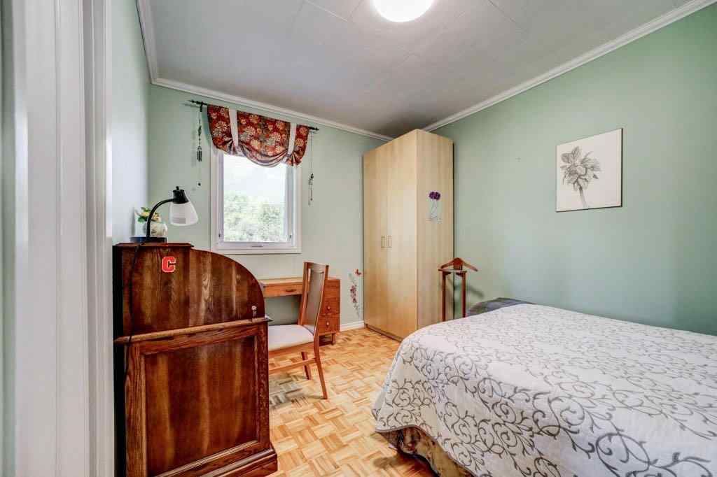 MLS® A2254227 - 1002 227 Street  in NONE Hillcrest, Residential