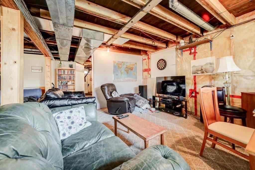 MLS® A2254227 - 1002 227 Street  in NONE Hillcrest, Residential
