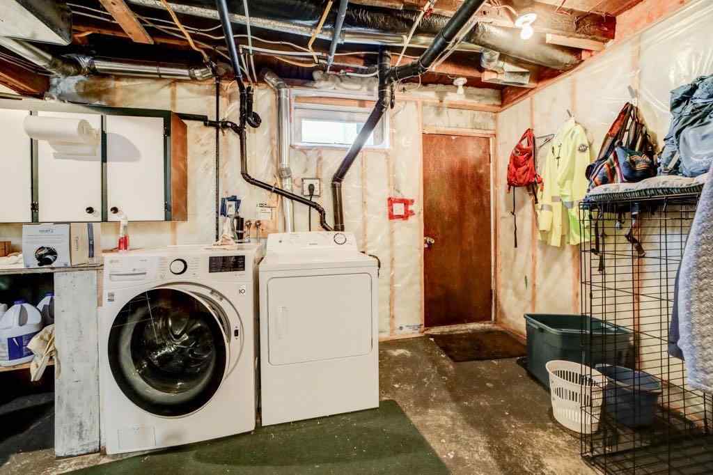 MLS® A2254227 - 1002 227 Street  in NONE Hillcrest, Residential