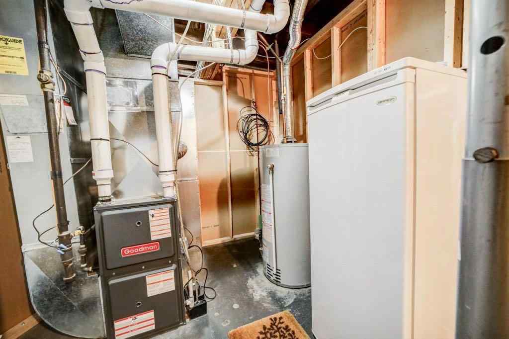 MLS® A2254227 - 1002 227 Street  in NONE Hillcrest, Residential