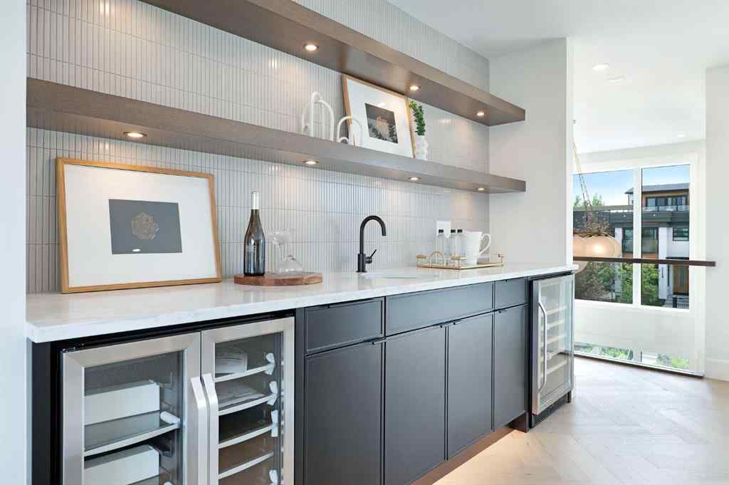 MLS® A2254229 - 2122 29 Avenue SW in Richmond Calgary, Residential