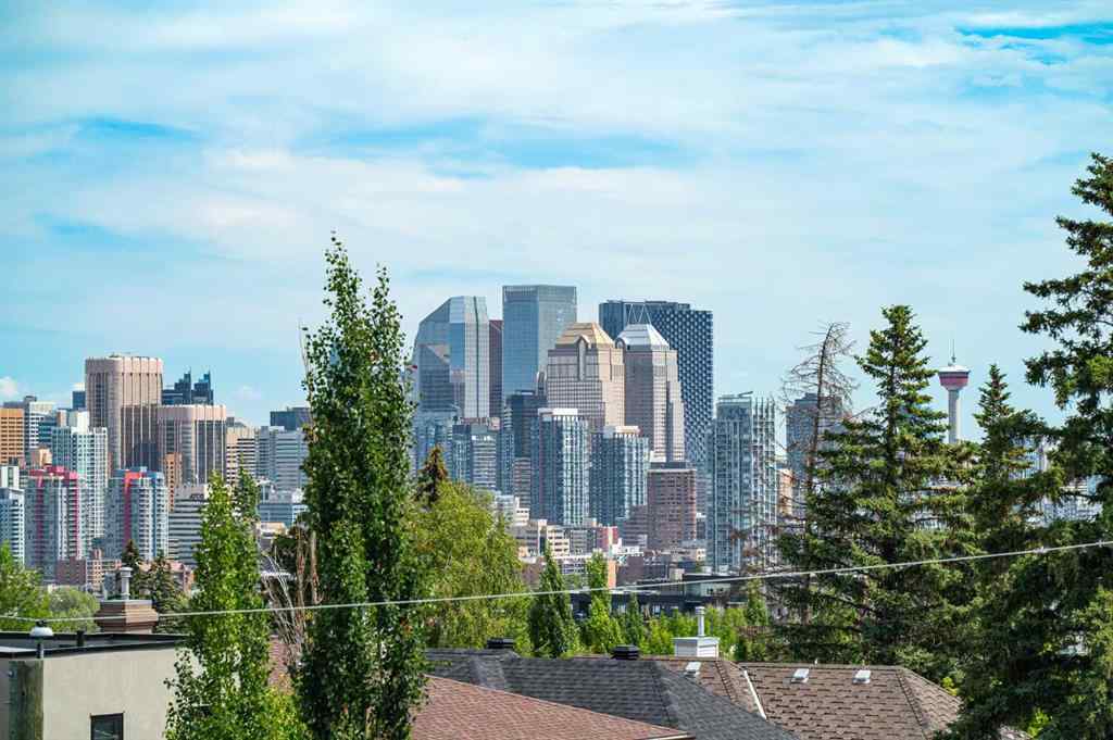 MLS® A2254229 - 2122 29 Avenue SW in Richmond Calgary, Residential