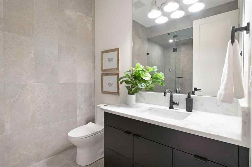 MLS® A2254229 - 2122 29 Avenue SW in Richmond Calgary, Residential