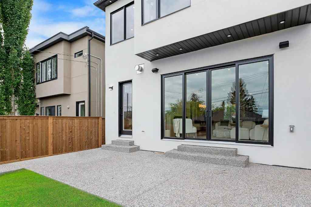 MLS® A2254229 - 2122 29 Avenue SW in Richmond Calgary, Residential