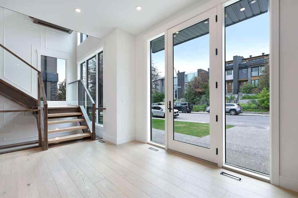 MLS® A2254229 - 2122 29 Avenue SW in Richmond Calgary, Residential
