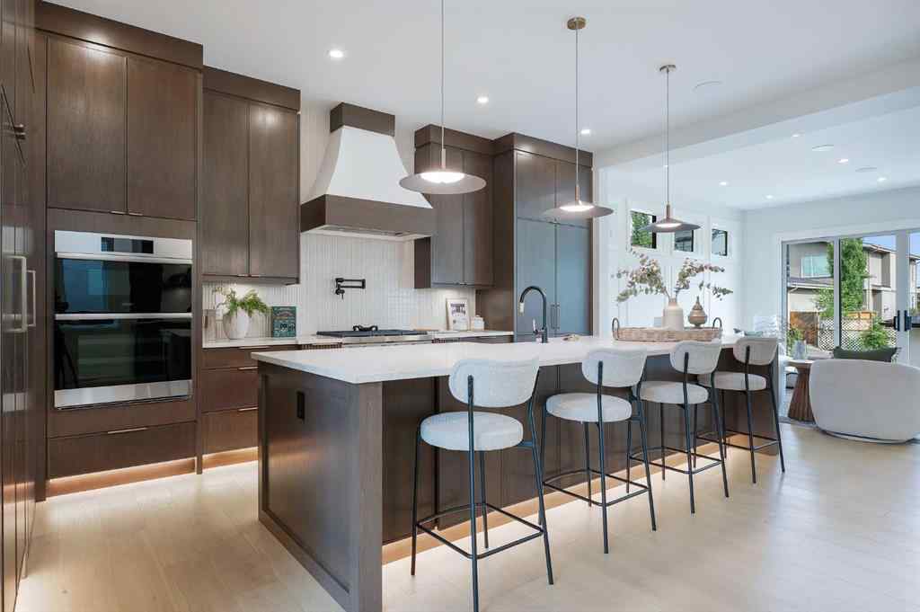 MLS® A2254229 - 2122 29 Avenue SW in Richmond Calgary, Residential