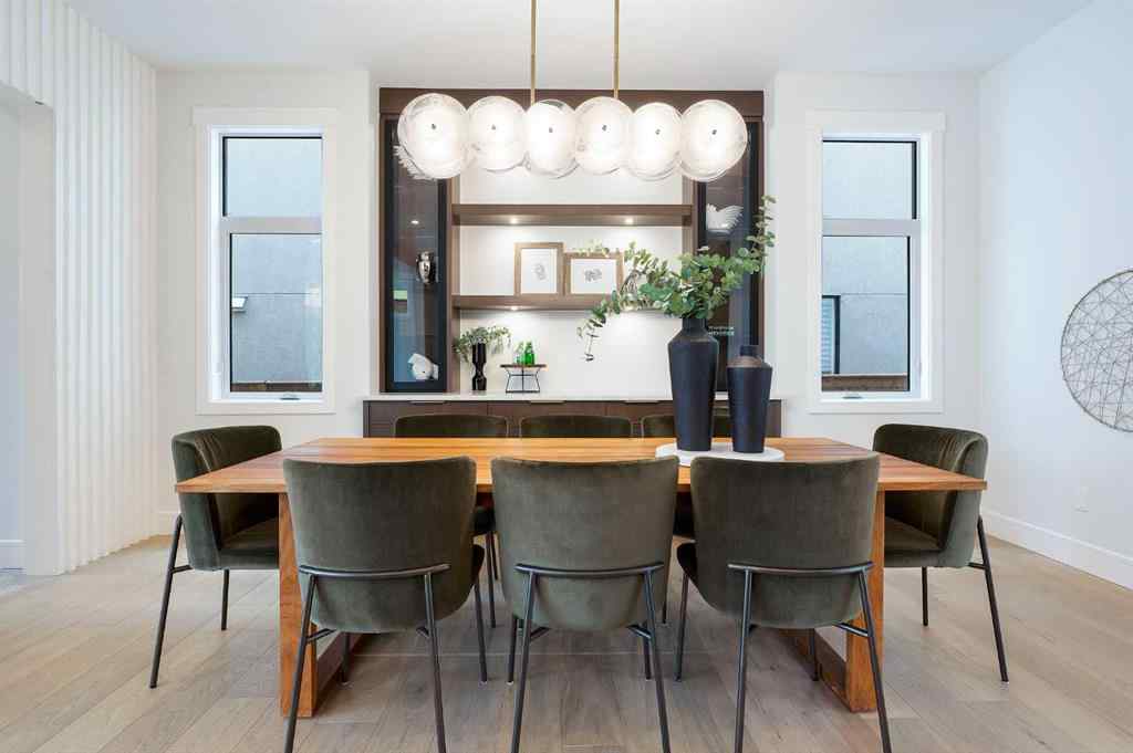 MLS® A2254229 - 2122 29 Avenue SW in Richmond Calgary, Residential