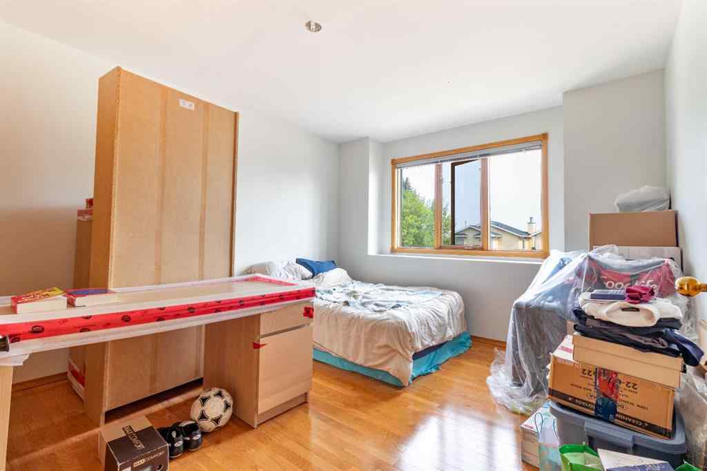MLS® A2254231 - 43 Signal Hill Mews SW in Signal Hill Calgary, Residential