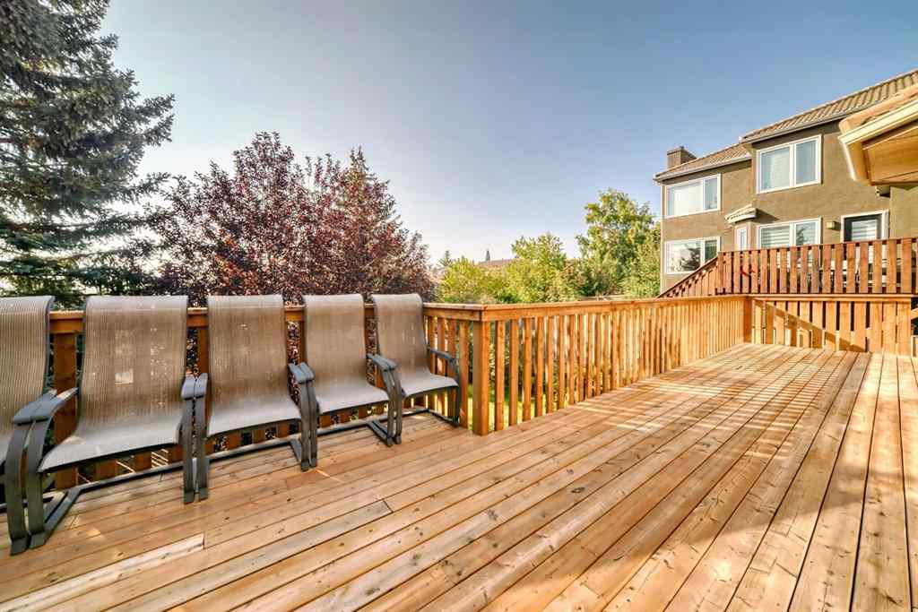 MLS® A2254234 - 118 Signature Close SW in Signal Hill Calgary, Residential