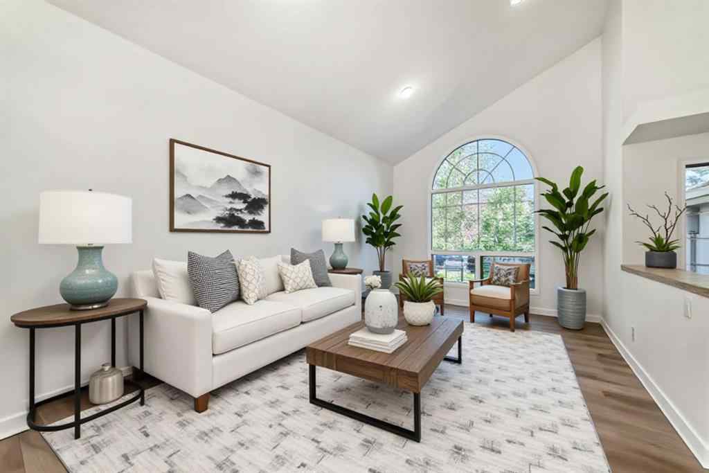 MLS® A2254234 - 118 Signature Close SW in Signal Hill Calgary, Residential