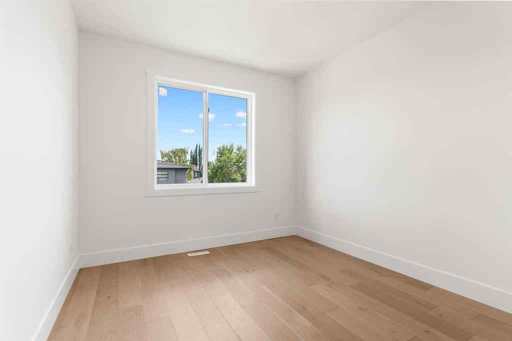 MLS® A2254238 - 2632 36 Street SW in Killarney/Glengarry Calgary, Residential