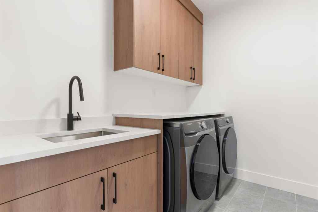MLS® A2254238 - 2632 36 Street SW in Killarney/Glengarry Calgary, Residential