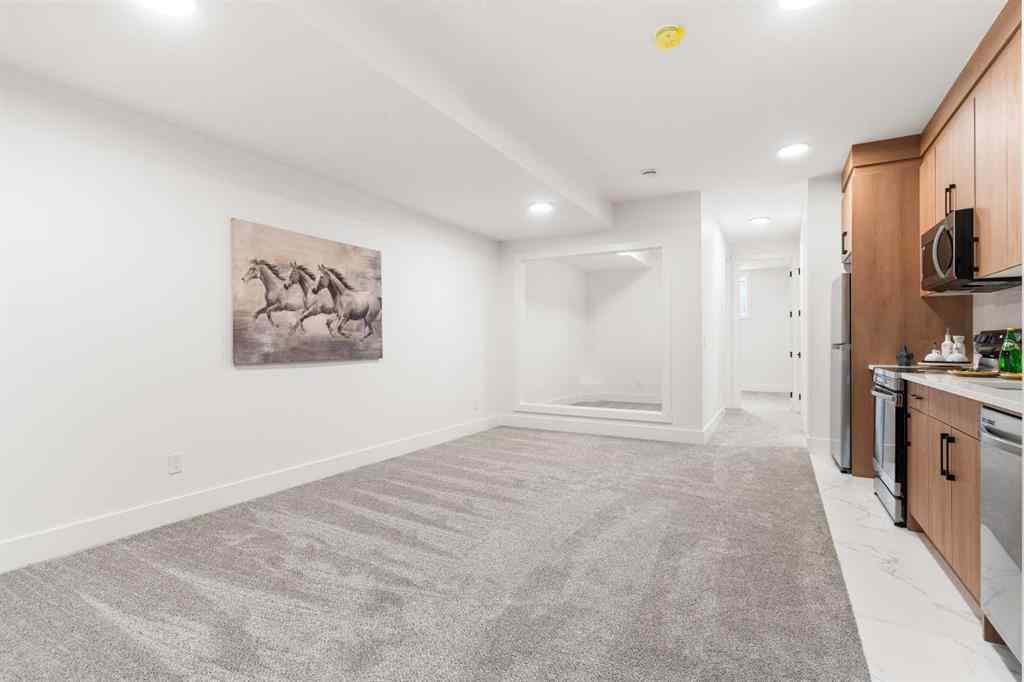 MLS® A2254238 - 2632 36 Street SW in Killarney/Glengarry Calgary, Residential